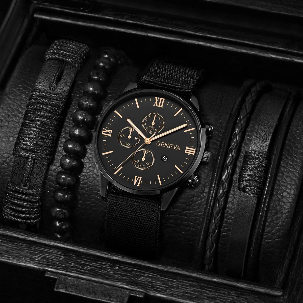 4/5PCS Men’s Casual Quartz Watch & Bracelet Set – Stylish Male Accessories