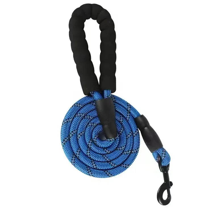 Reflective Strong Dog Leash – Durable Pull-Resistant Leash for Small to Large Dogs
