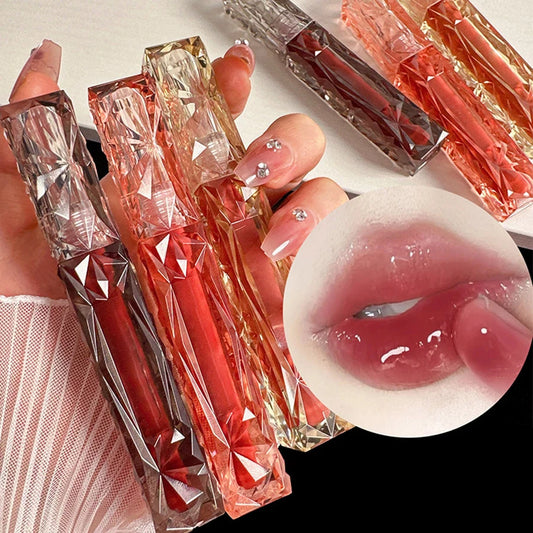 GlassTint – Long-Lasting Mirror Shine Lip Gloss