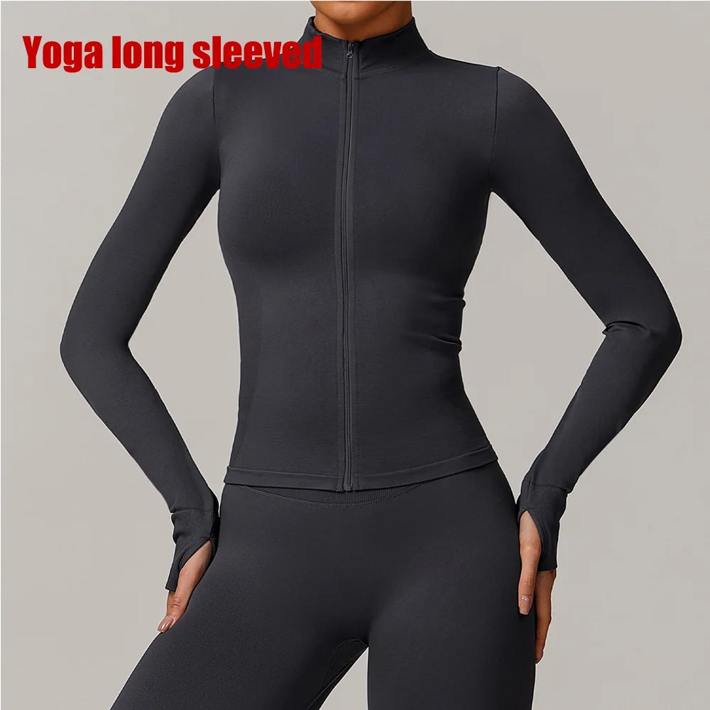 Seamless Zip-Up Sports Jacket – Women’s Long Sleeve Activewear for Yoga & Running