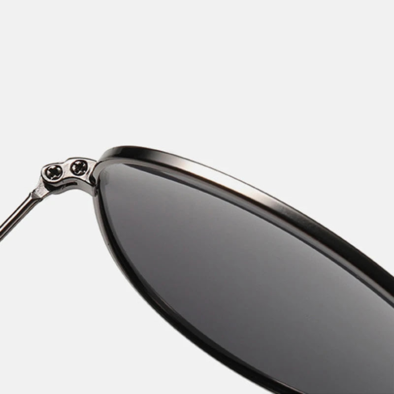 SkyGuard – Classic Polarized Aviator Sunglasses for Men