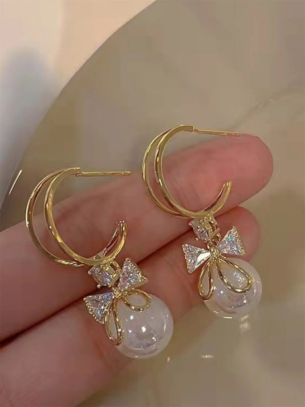 2PC Women’s Trendy Bow Earrings Set – European American Style