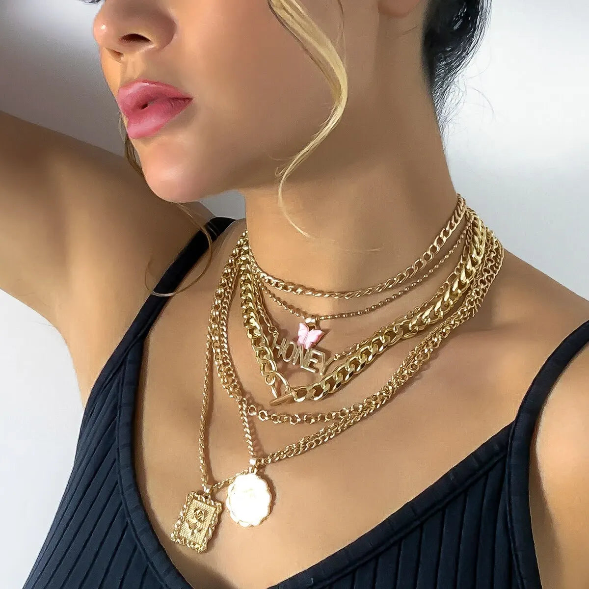 GrungeGlam – 7PCS Vintage Punk Charm Necklace Set for Women