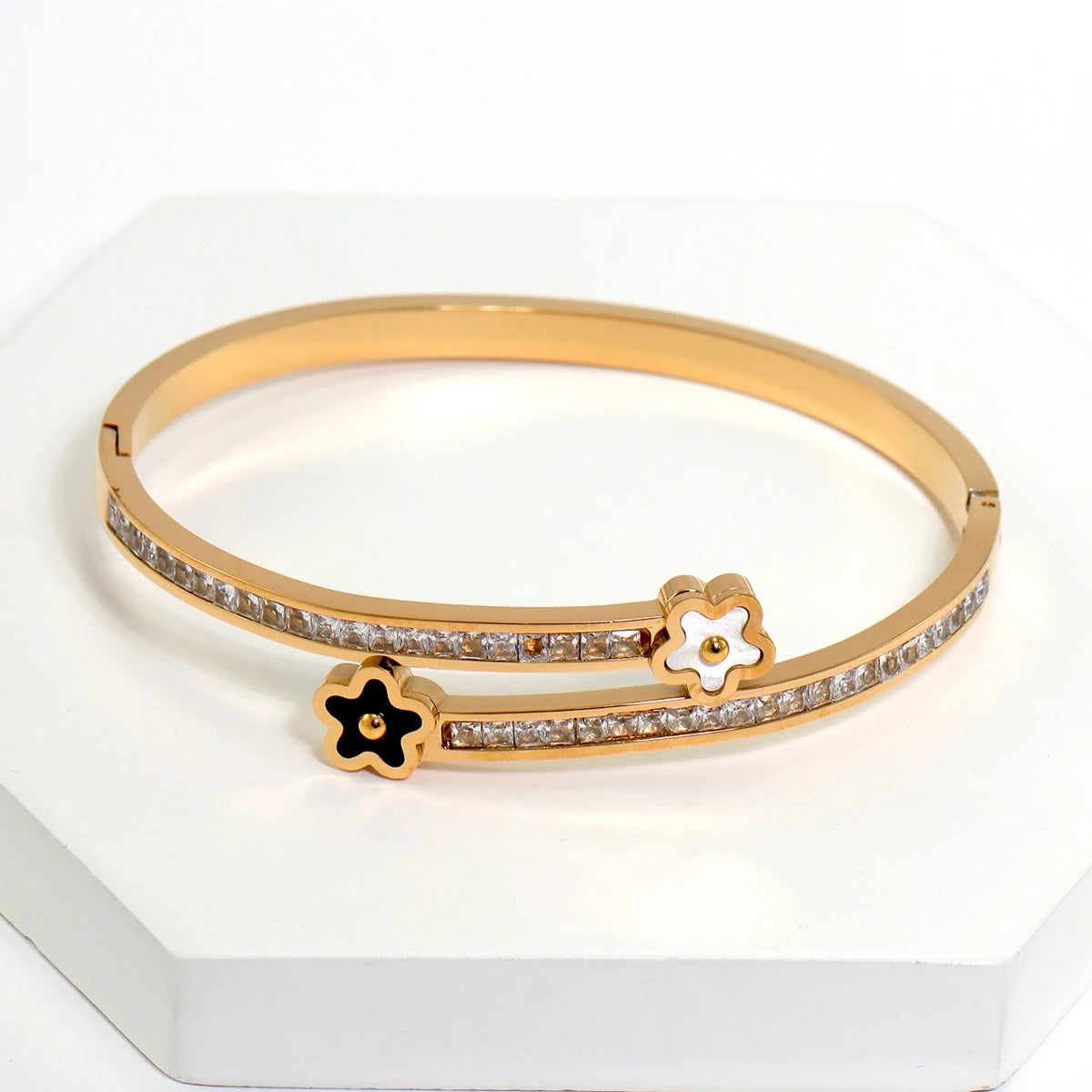 3-Piece Stainless Steel Clover & Cross Bracelets Set – Women’s Fashion Jewelry
