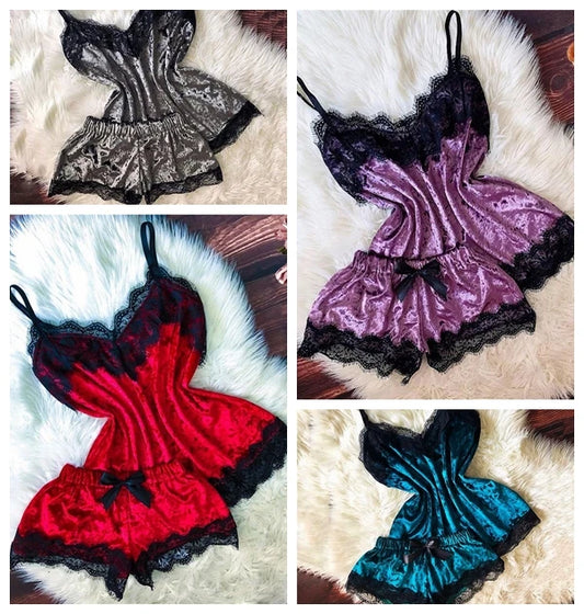 VelvetKiss – Bow Cami & Shorts Pajama Set