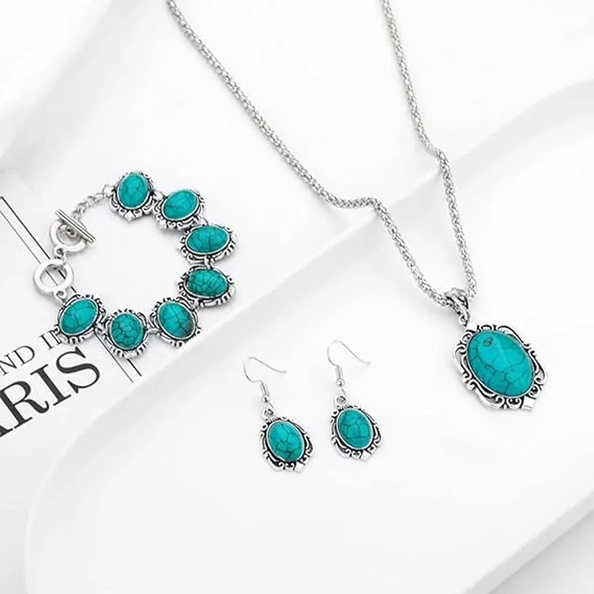 3-Piece Women’s Vintage Turquoise Jewelry Set – Bracelet, Necklace & Earrings