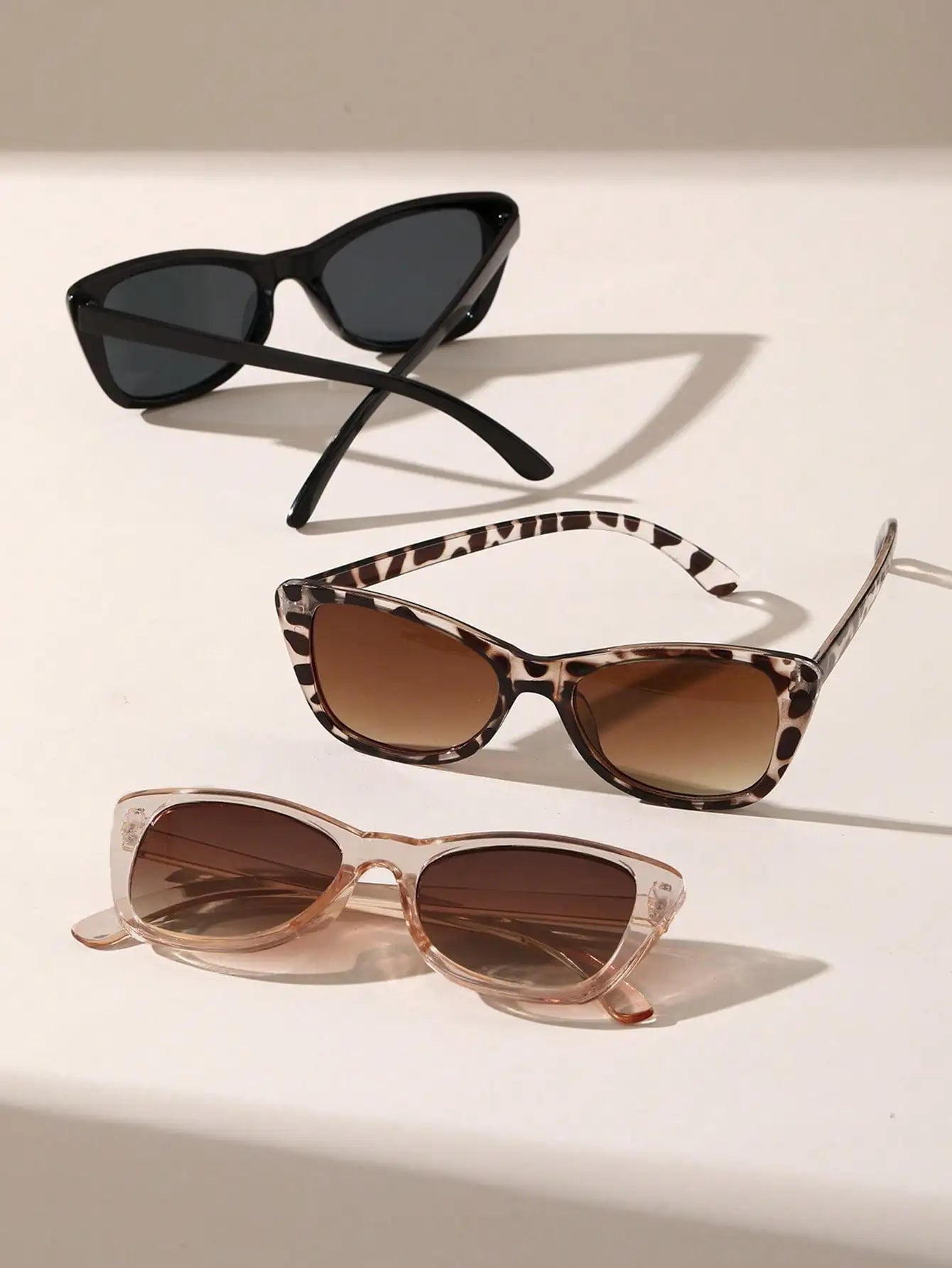 3-Piece Unisex Cat-Eye Sunglasses Set – Fashion Shades for Street Style & Travel